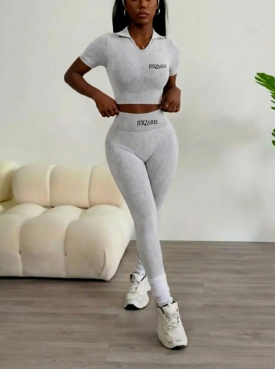 JerZarie Women's Gym Set in Sand washed ash with black classic logo