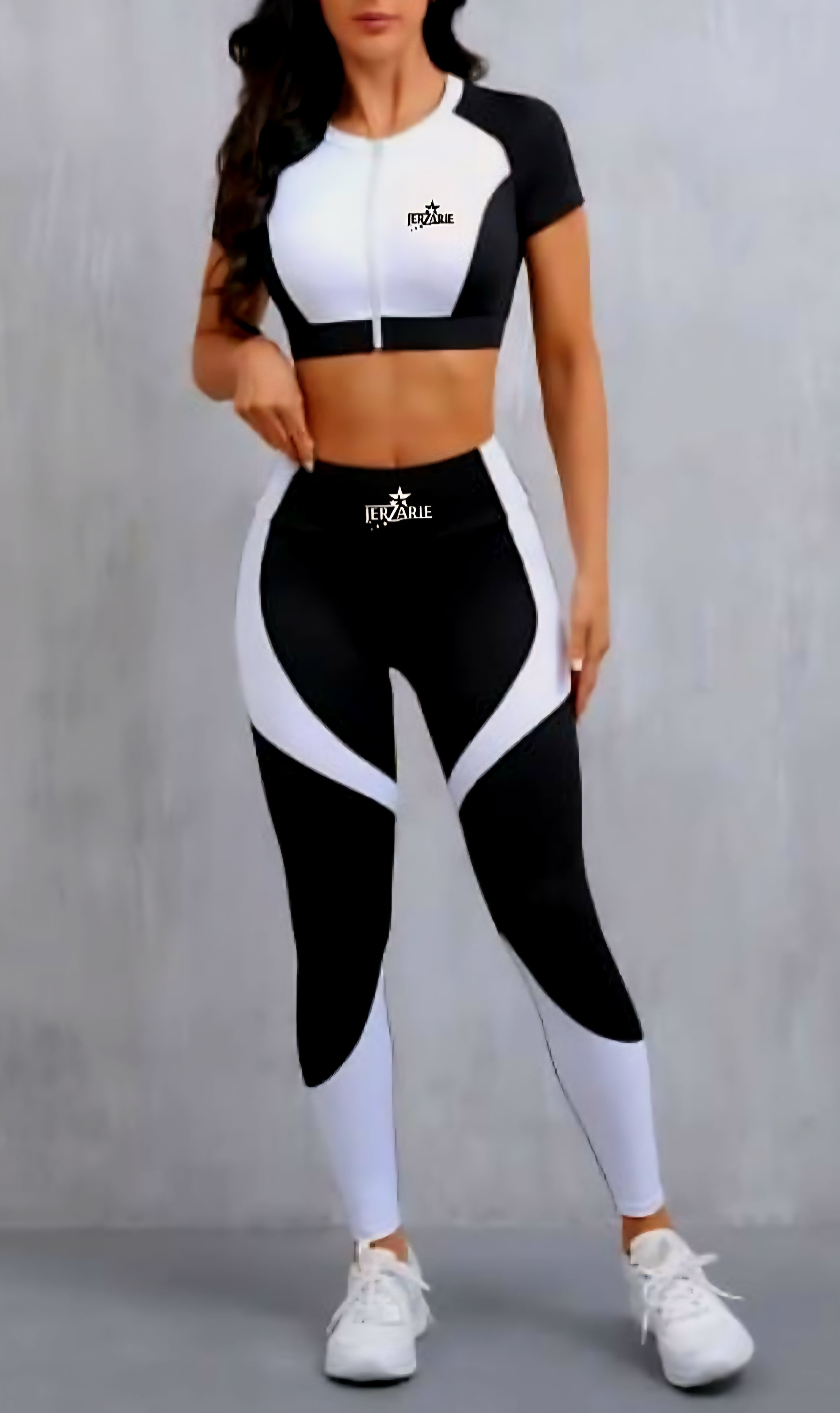 JerZarie Women's Gym Set in Black/white with black/white starred logo